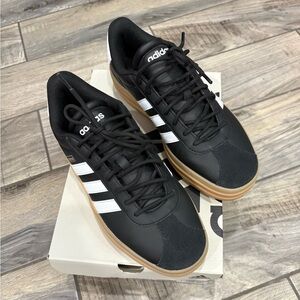 Adidas Court Sneakers size 8.5.